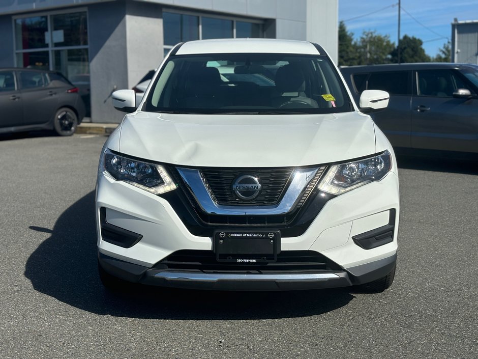 2019 Nissan Rogue S-1