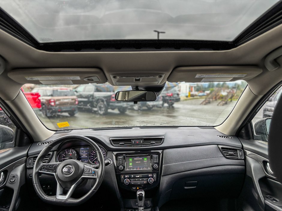 2019 Nissan Rogue SV-8