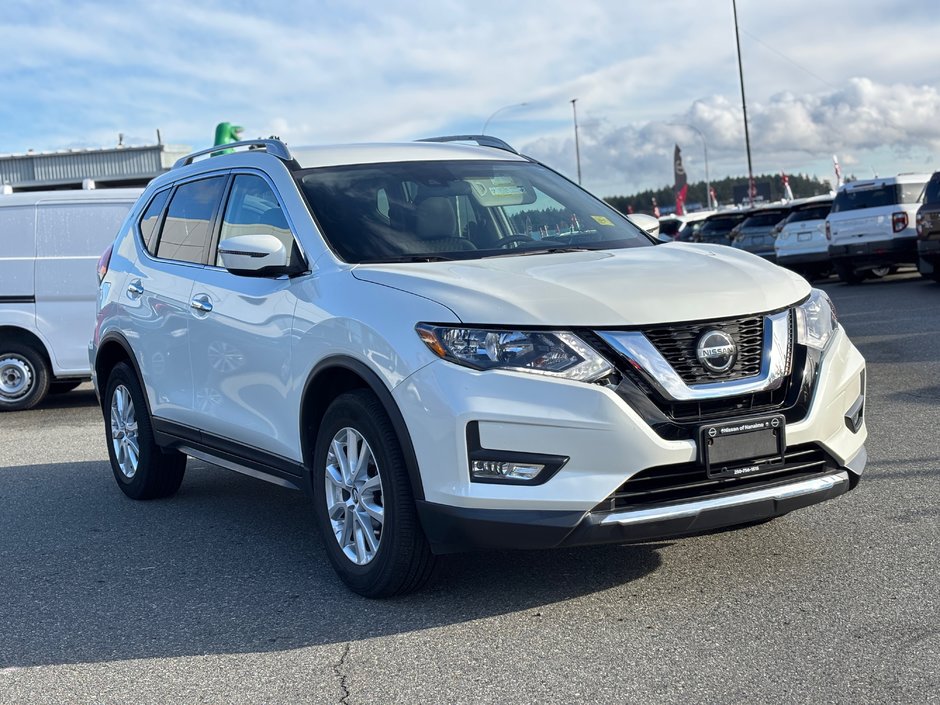 2020 Nissan Rogue SV AWD-0