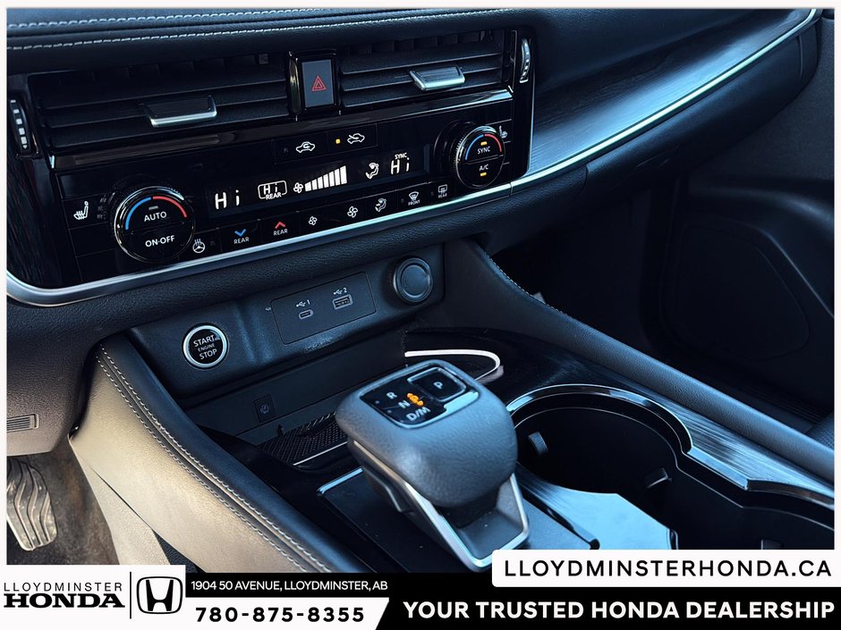 2022 Nissan Rogue Platinum-19