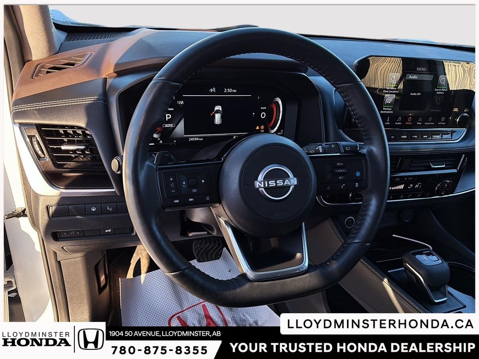 2022 Nissan Rogue Platinum-13