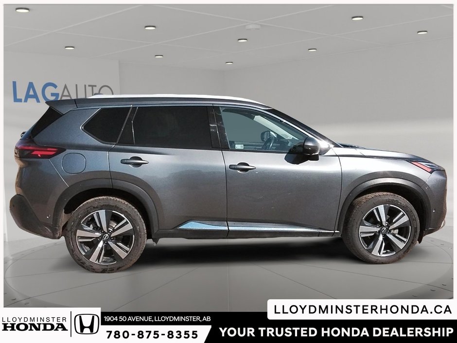 2023 Nissan Rogue Platinum-6