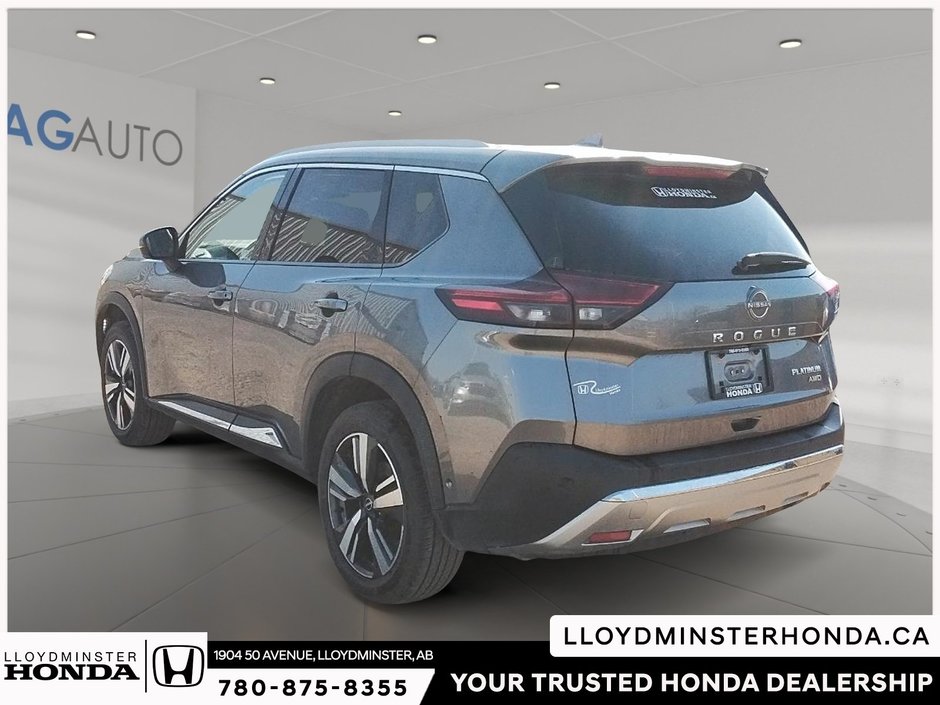 2023 Nissan Rogue Platinum-3