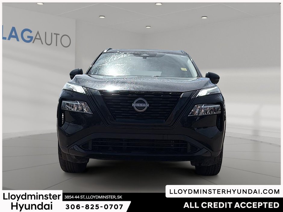 2023 Nissan Rogue SV Midnight Edition-1
