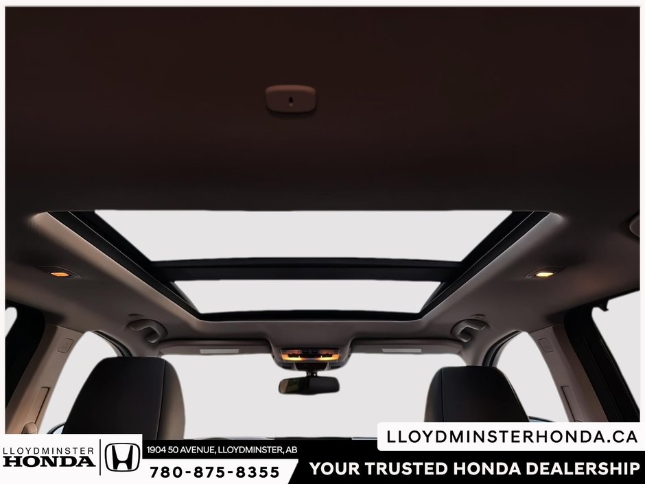 2025 Nissan Rogue Platinum-20