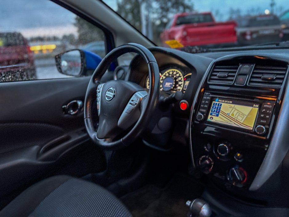 2016 Nissan Versa Note SL-13