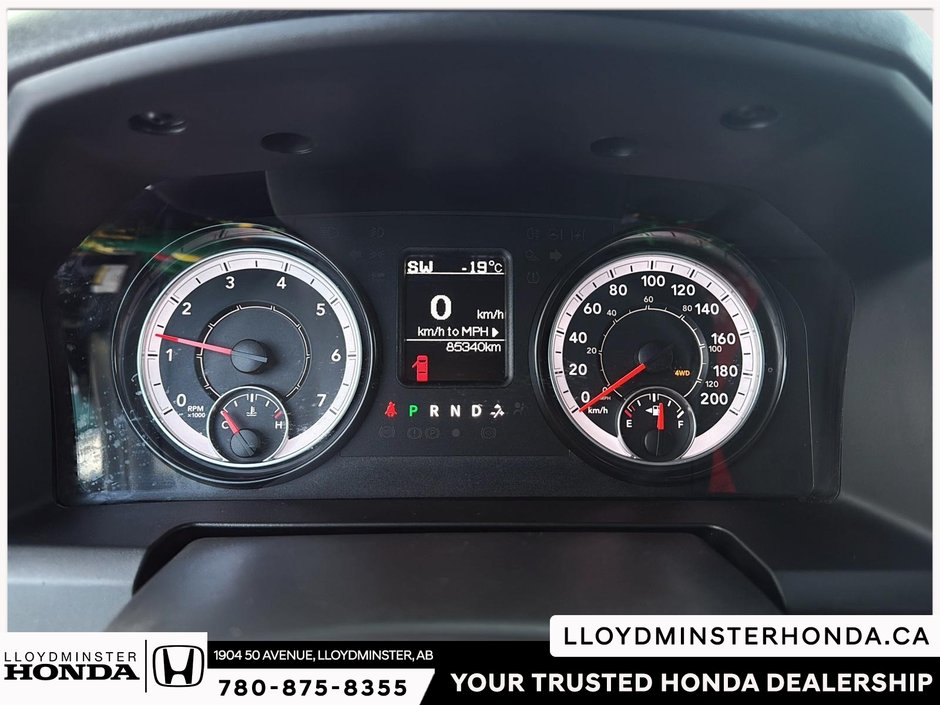 2023 Ram 1500 Classic SLT-20