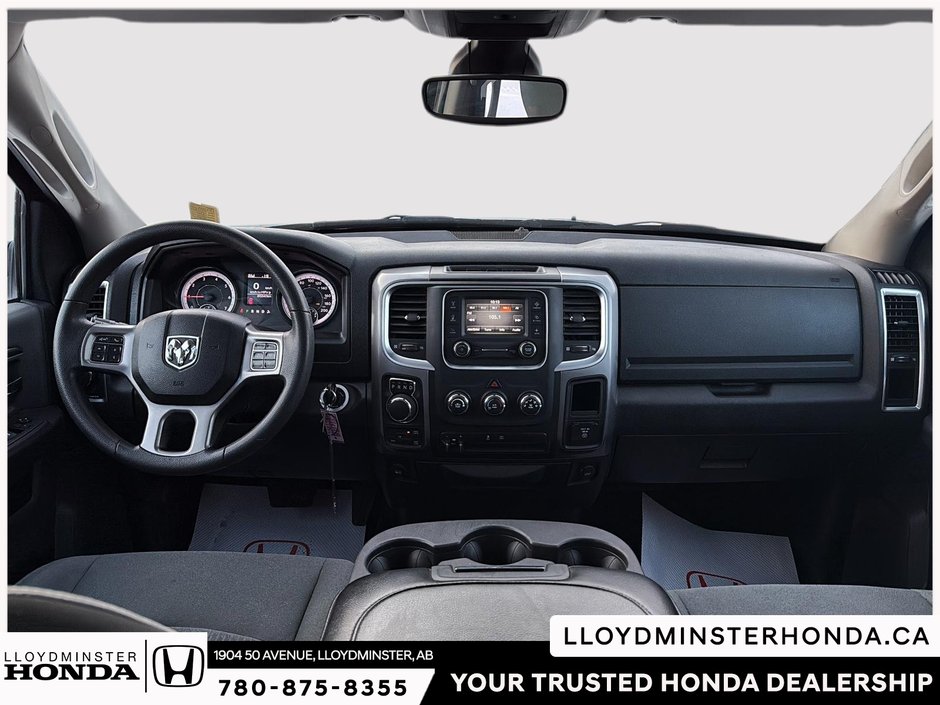 2023 Ram 1500 Classic SLT-16