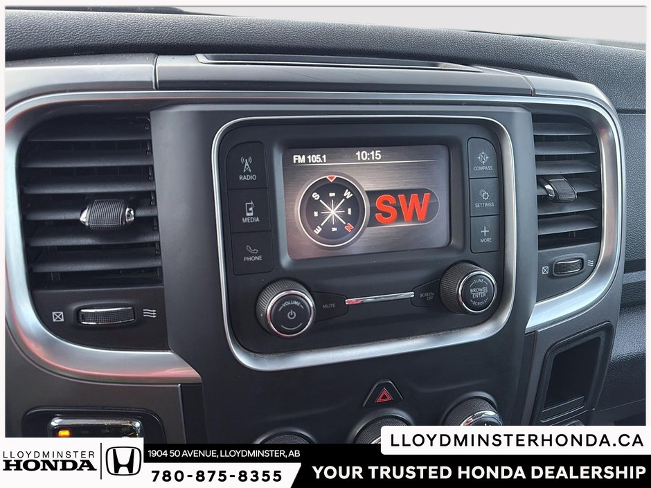 2023 Ram 1500 Classic SLT-22