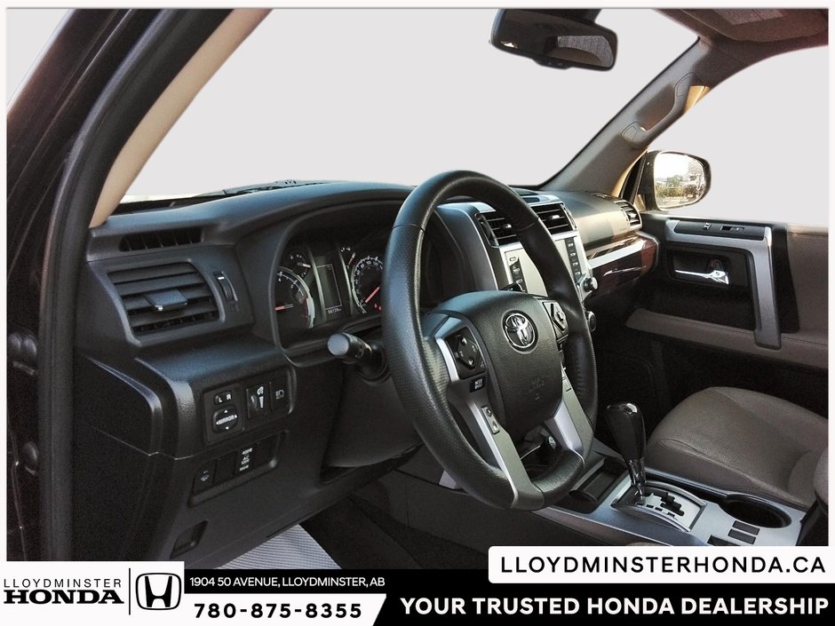 2020 Toyota 4Runner Limited-17