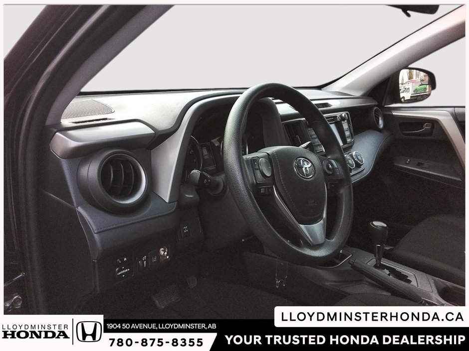 2018 Toyota RAV4 LE-15