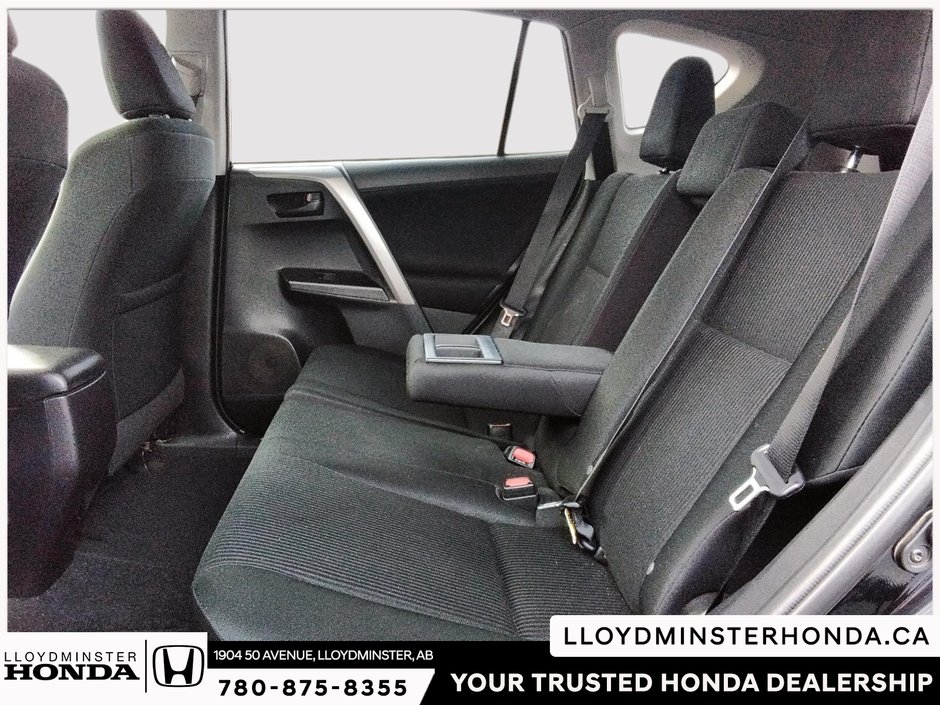 2018 Toyota RAV4 LE-9