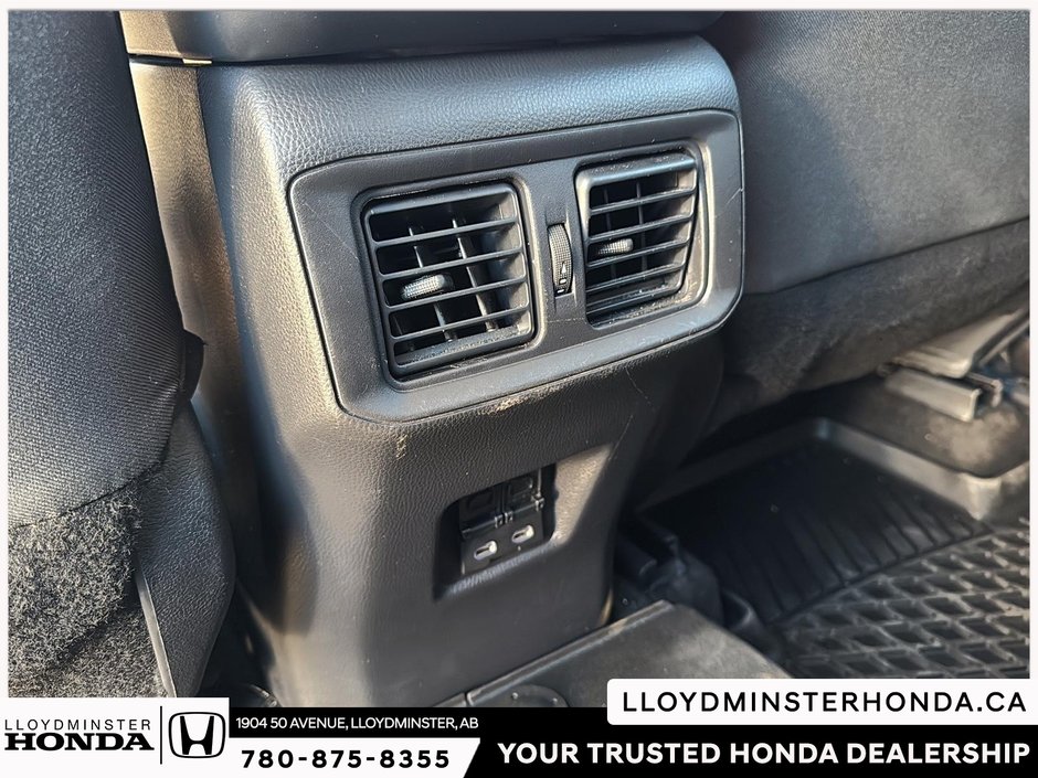 2025 Toyota RAV4 LE-10