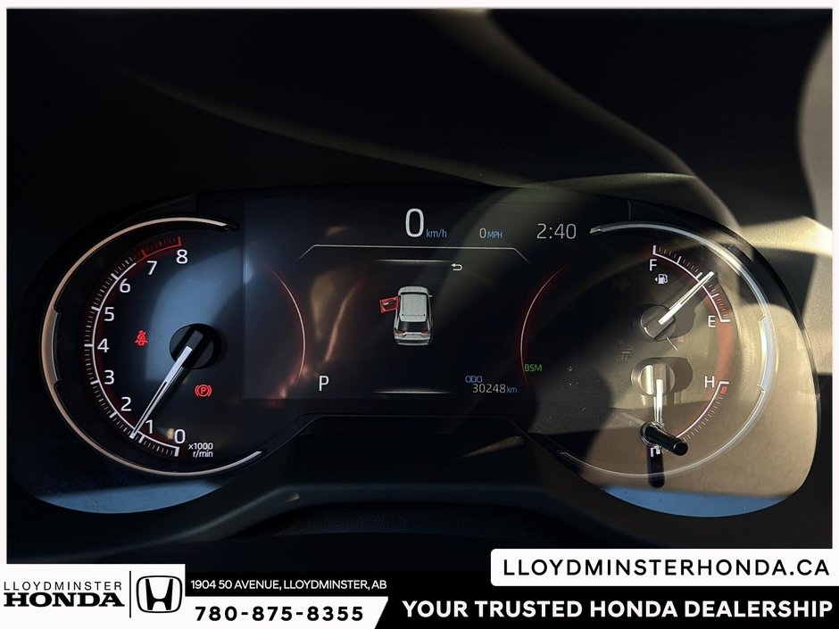 2025 Toyota RAV4 LE-20