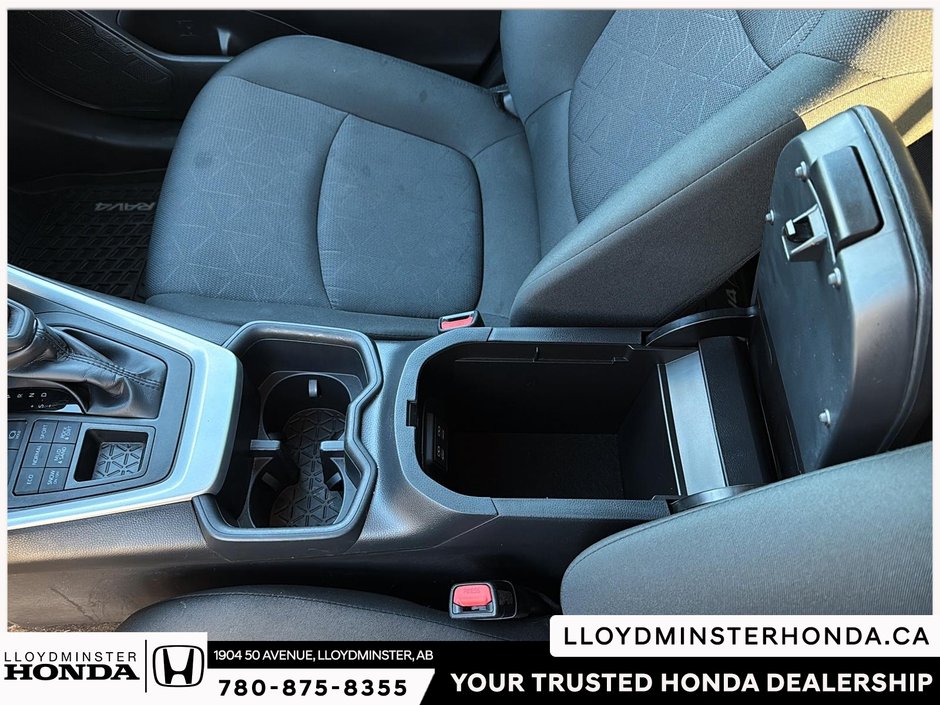 2025 Toyota RAV4 LE-12