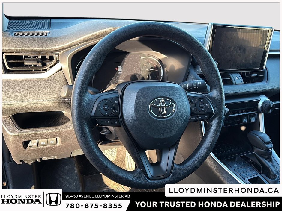 2025 Toyota RAV4 LE-13