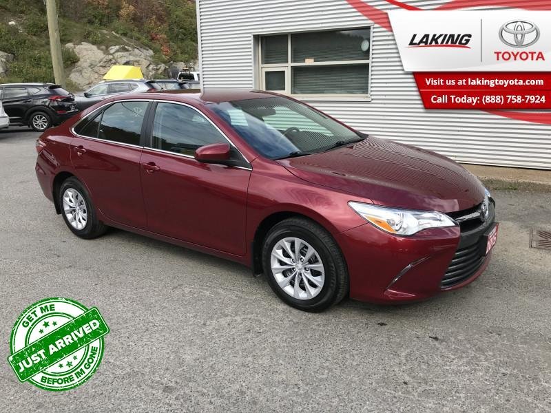 Laking Toyota 2015 Toyota Camry Le Bluetooth Low Mileage 26696a