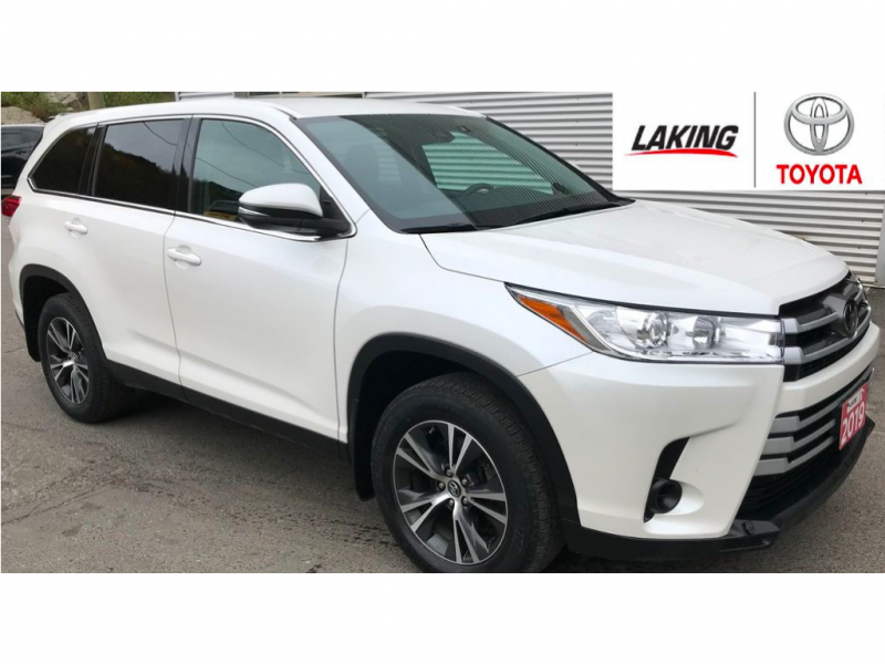 Laking Toyota 2019 Toyota Highlander LE AWD QUIET SMOOTH LUXURIOUS