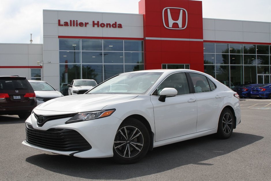 Toyota Camry L 2018 à Gatineau, Québec