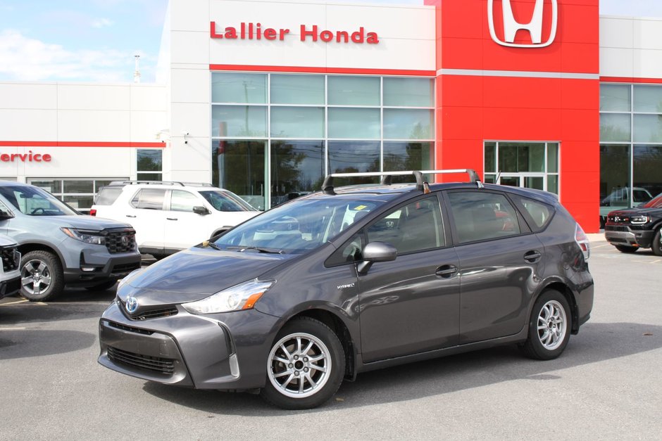 2017 Toyota Prius V in , Quebec