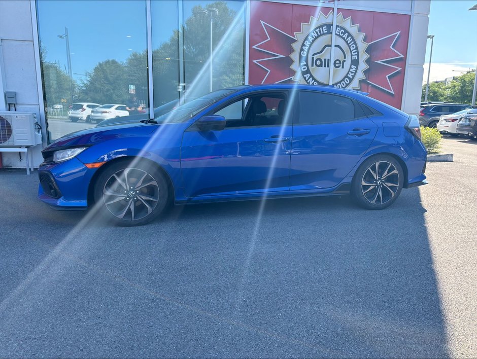 2017  Civic Hatchback Sport in , Quebec