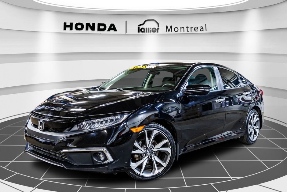 2019  Civic Touring in Montréal, Quebec