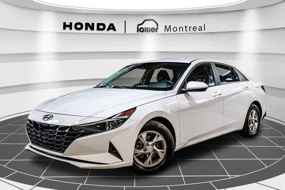 Hyundai Elantra Essential 2021 à Montréal, Québec