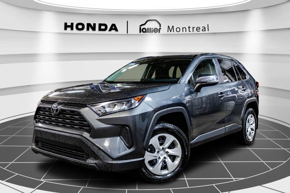 2021 Toyota RAV4 LE in Montréal, Quebec