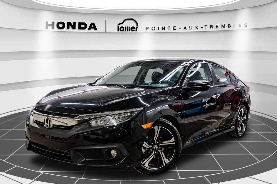 2018 Honda Civic Sedan Touring in Montréal, Quebec