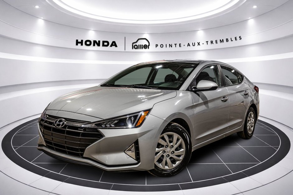 Hyundai Elantra Essential 2020 à Montréal, Québec