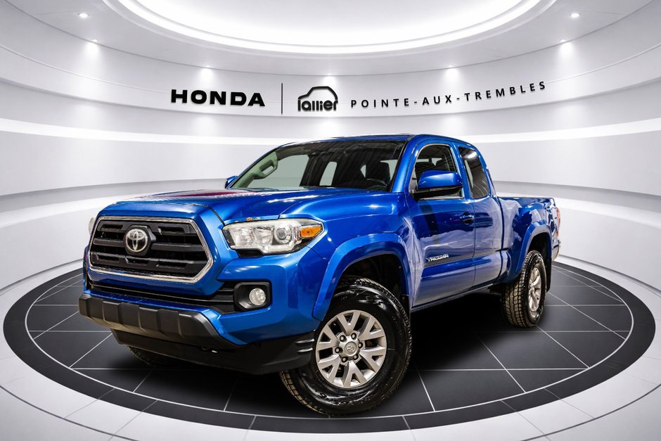 2018 Toyota Tacoma SR5 CABINE ACCES in Montréal, Quebec