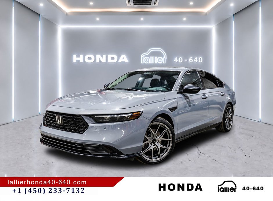 2023 Honda Accord Hybrid Touring/INTÉRIEUR EN CUIR in Montréal, Quebec