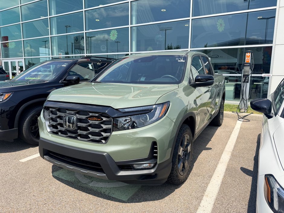 Honda Ridgeline TRAILSPORT DEMO AWD 2026 à Montréal, Québec