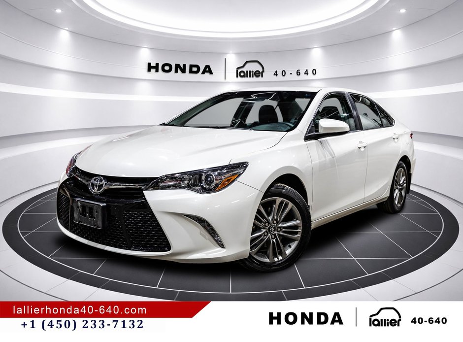 2017 Toyota Camry in Montréal, Quebec