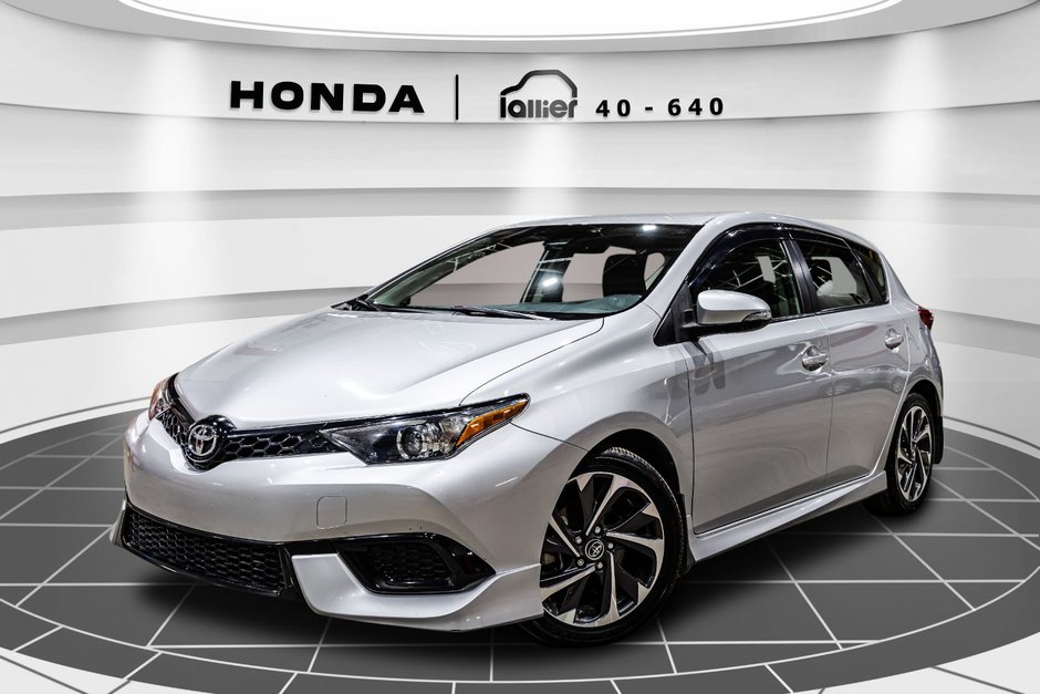 Toyota Corolla iM  2018 à Lachenaie, Québec