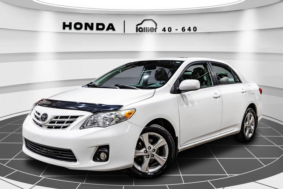 Toyota Corolla LE 2013 à Lachenaie, Québec