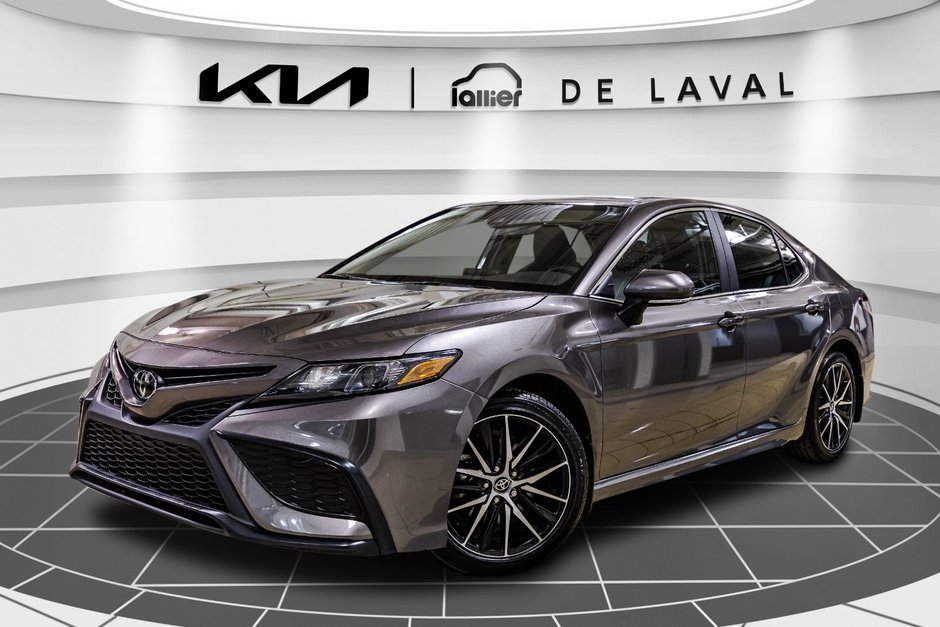2024 Toyota Camry SE in , Quebec