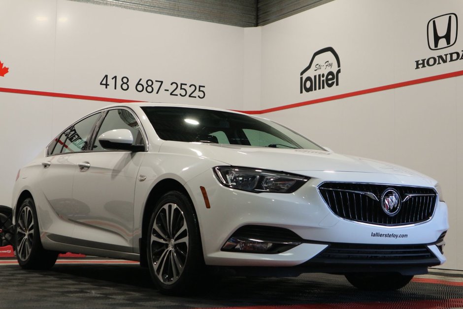 Buick Regal Sportback Essence*TOIT OUVRANT* 2019 à Quebec, Québec