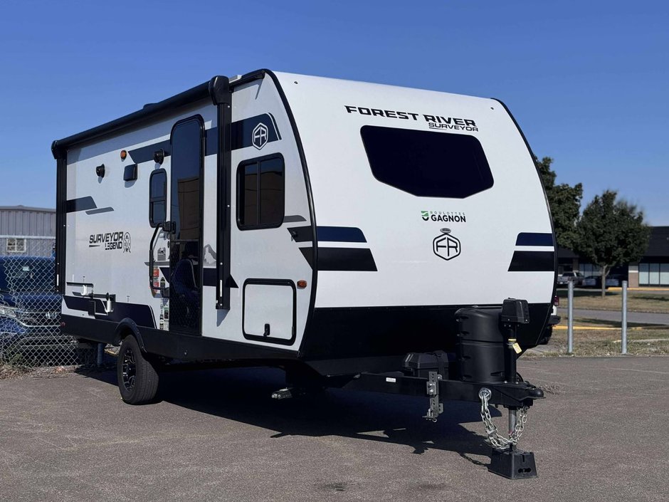 Forest River Surveyor Legend 2025 à Quebec, Québec