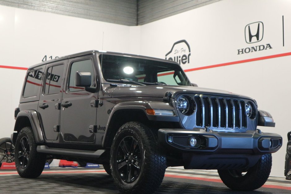 2022 Jeep Wrangler Unlimited Sahara Altitude*CUIR* in Quebec, Quebec