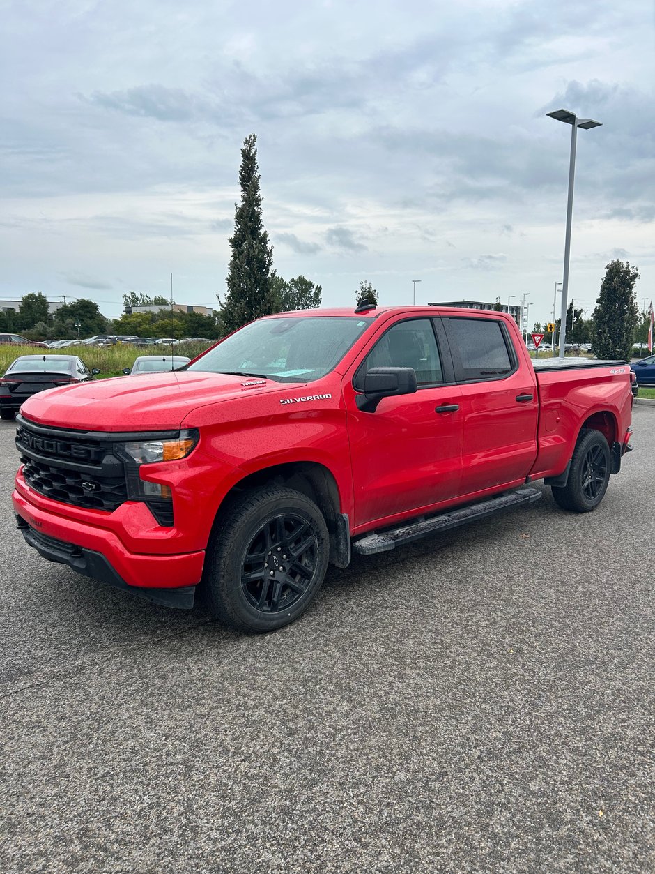 2024 Chevrolet Silverado 1500 Custom in Montréal, Quebec