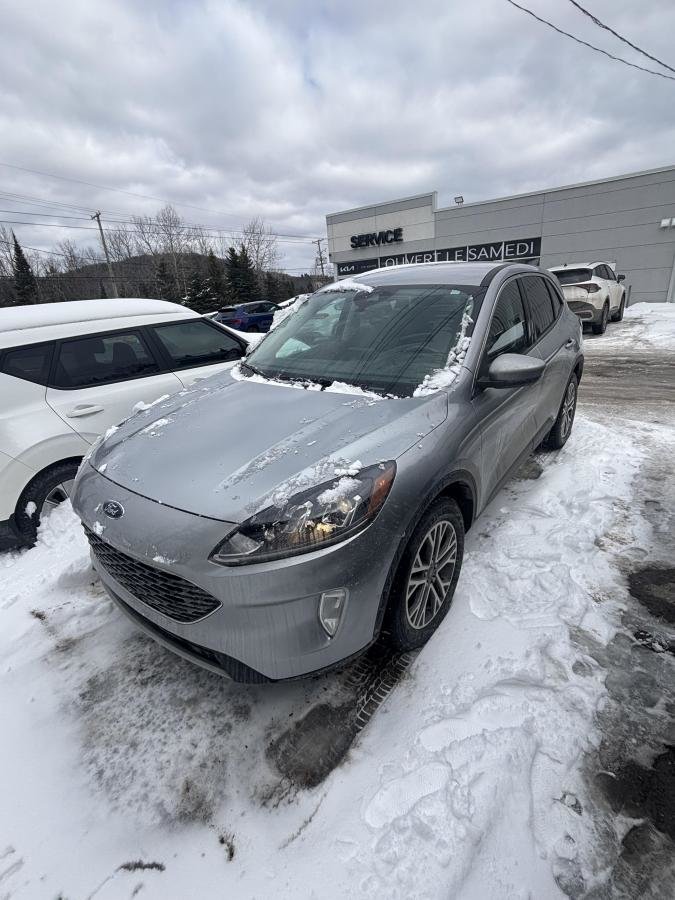 Ford Escape SEL TI **JAMAIS ACCIDENTÉ+UN PROPRIÉTAIRE** CUIR+SIÈGES CHAUFFANTS** 2022 à Montréal, Québec