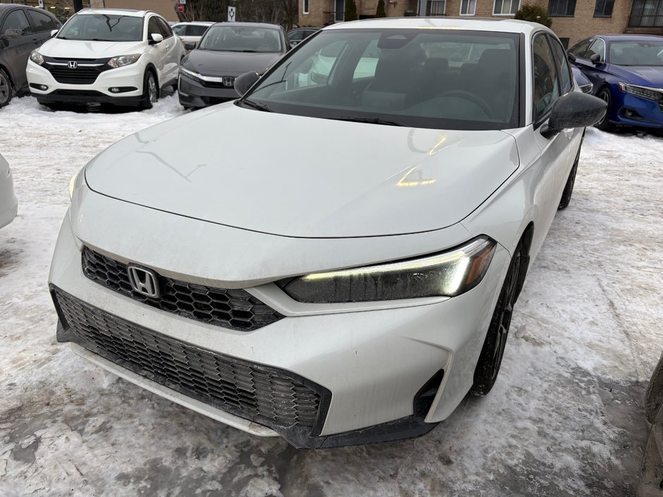 Honda Civic Sedan Hybrid SPORT 2025 à Montréal, Québec