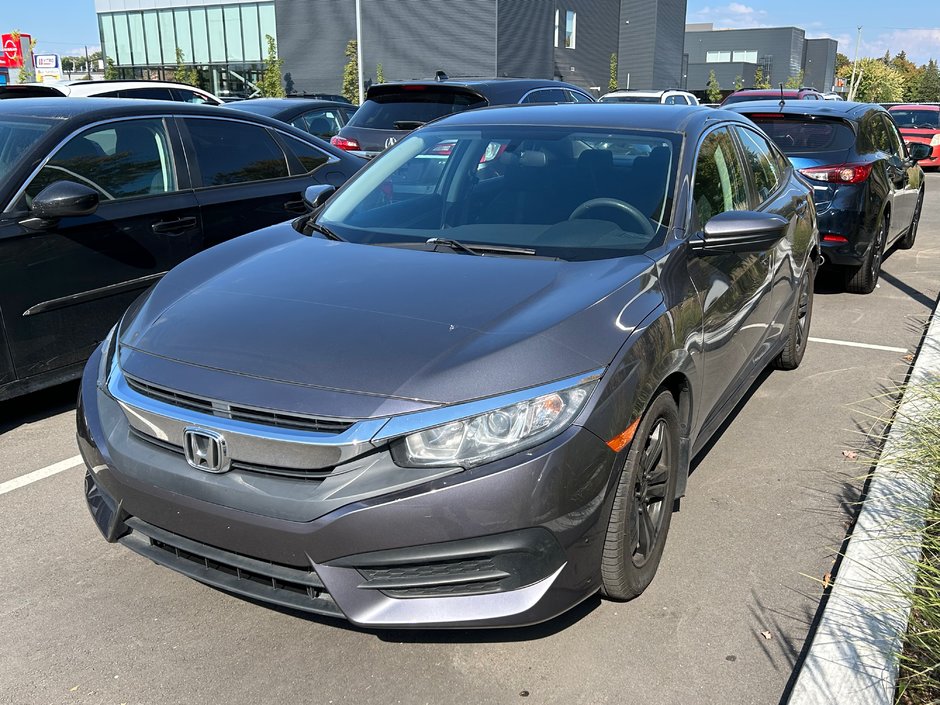 2018  Civic Sedan LX AUTOMATIQUE MAGS in Montreal, Quebec