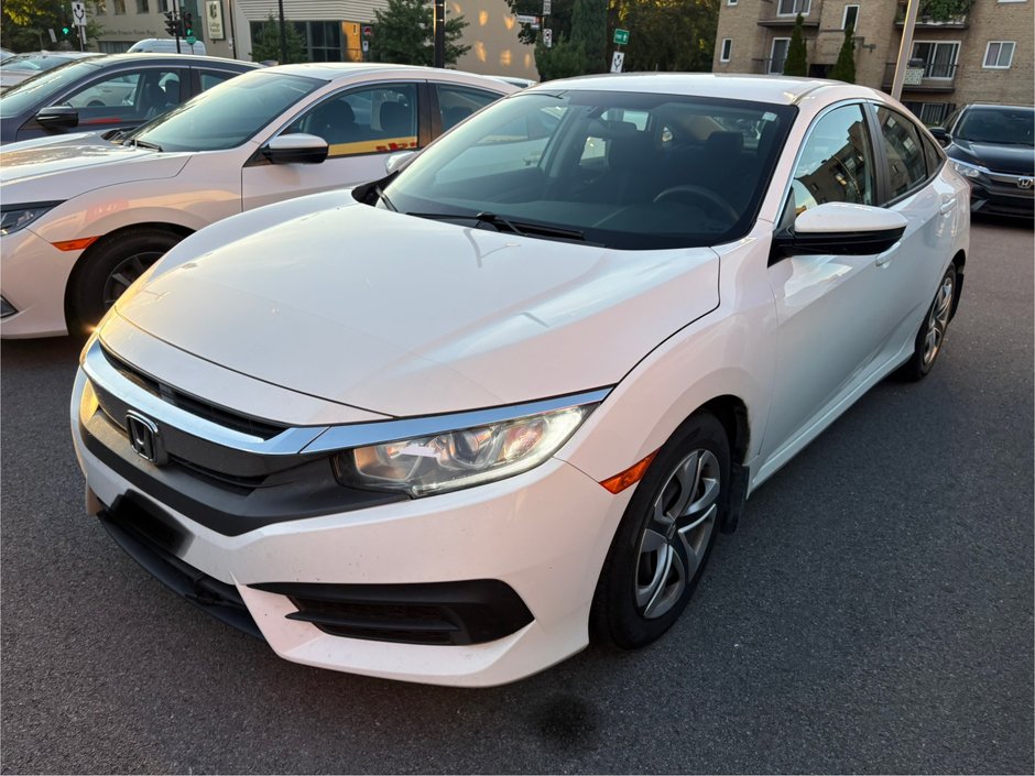 2018 Honda Civic Sedan LX in Montréal, Quebec