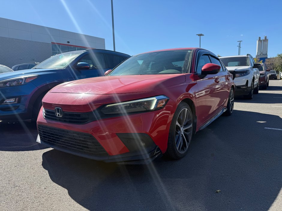 2022 Honda Civic Sedan Touring in Montreal, Quebec
