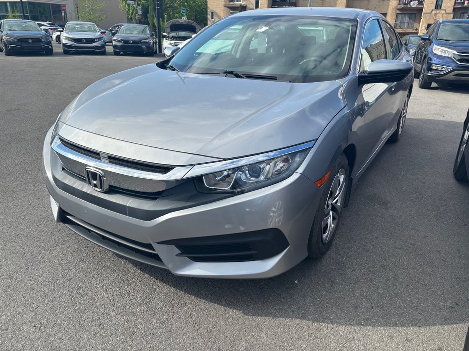 2016 Honda Civic LX in Montréal, Quebec