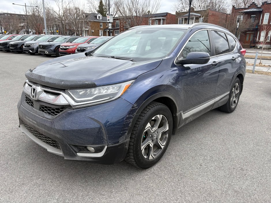 Honda CR-V Touring 2018 à Montréal, Québec