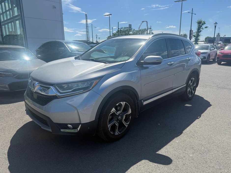 Honda CR-V Touring 2018 à Montréal, Québec