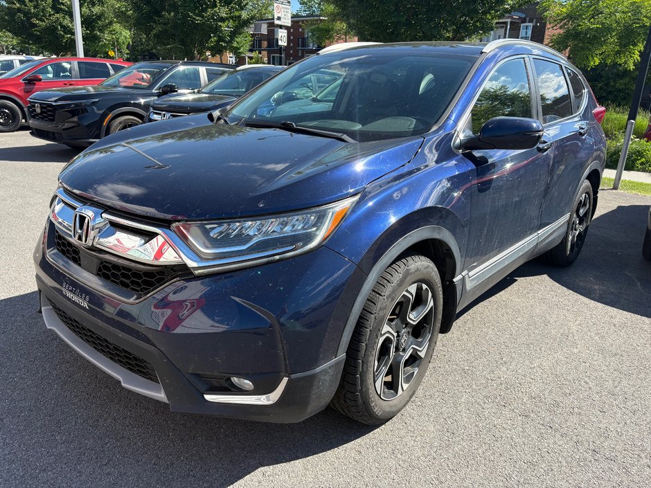 Honda CR-V Touring 2018 à Montréal, Québec